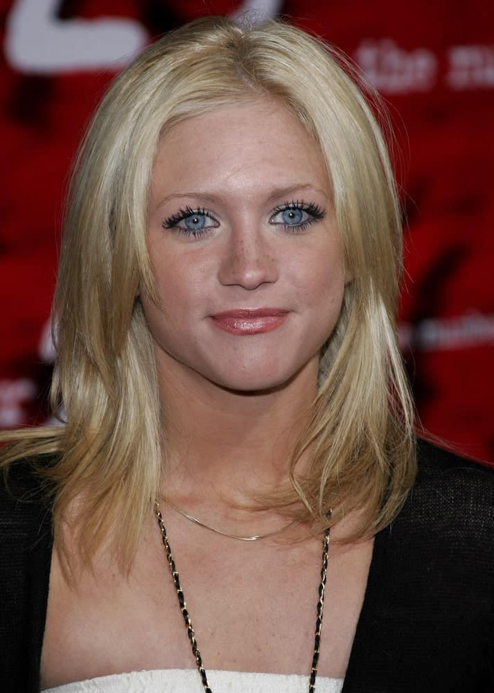 Brittany Snow attended the Los Angeles premiere of 'The Number 23' held at the Orpheum Theater in Los Angeles on February 13, 2007. She wore a casual ensemble outfit with her shoulder-length layered and tousled blonde hairstyle.