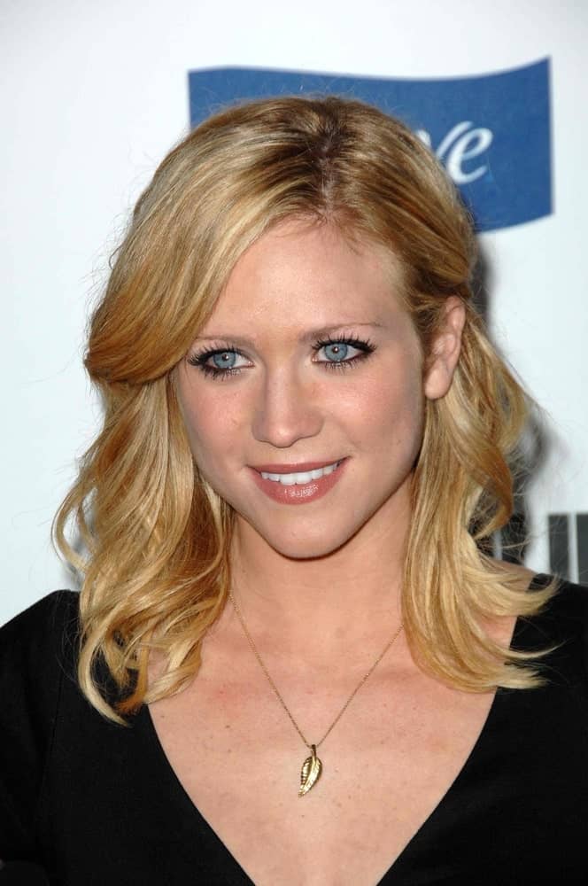 Brittany Snow was at the 2008 Glamour Reel Moments Gala in Directors Guild of America, Los Angeles, CA on October 14, 2008. She elevated her simple black dress with a shoulder-length tousled and layered hairstyle.