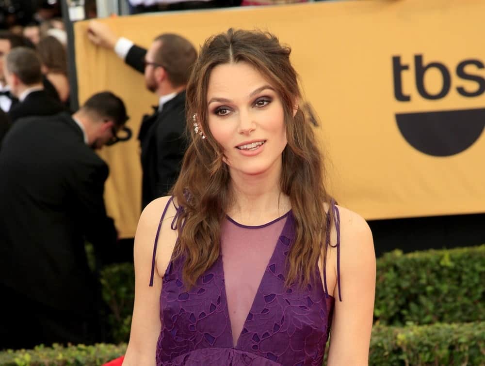 Keira Knightley attended the 2015 Screen Actor Guild Awards at the Shrine Auditorium on January 25, 2015, in Los Angeles, CA. She came with a long half-up hairstyle that has waves and a slight tousle.