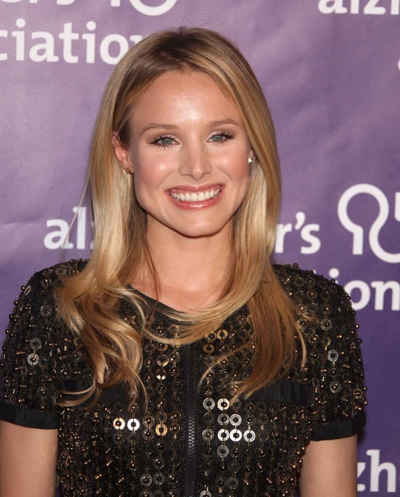Kristen Bell flaunted her silky blonde tresses with subtle waves at its ends during the 19th Annual "A Night at Sardi's" Fundraiser & Awards on March 16, 2011.