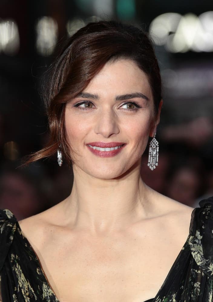 Rachel Weisz S Hairstyles Over The Years