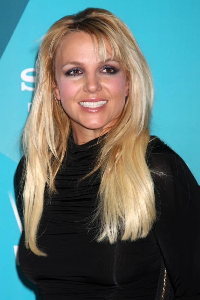 Britney Spears arrived for the X-Factor Season Two Finalist Party at SLS Hotel on November 5, 2012 with loose layered hair incorporated with short side bangs.