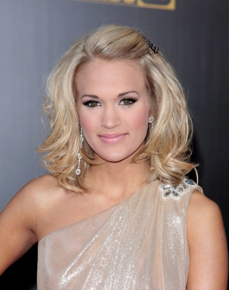 Carrie Underwood's Hairstyles Over the Years