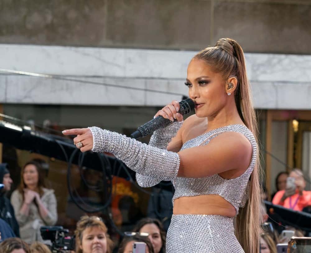 On May 6, 2019, Jennifer Lopez wore a sky-high ponytail during her concert for NBC Today Show at Rockefeller Center.
