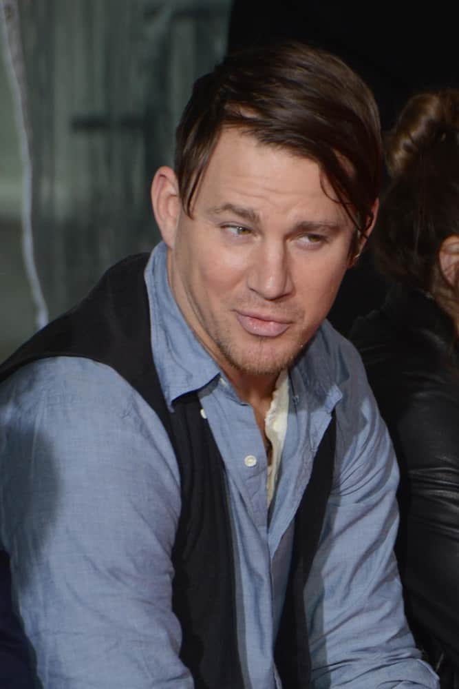 Channing Tatum attended the Quentin Tarantino Hand & Footprints Ceremony in 2016 with an elongated side-parted hairstyle.