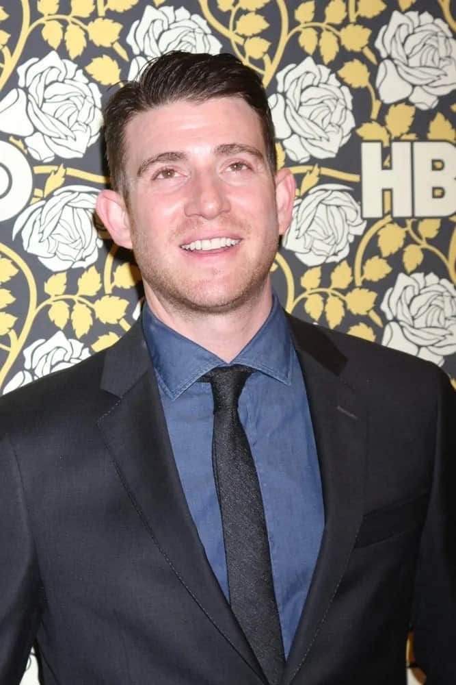 Bryan Greenberg sported a classy short slick side-swept hairstyle that went quite well with his black suit and blue shirt at the HBO Golden Globes After Party 2016 in Beverly Hills, CA.