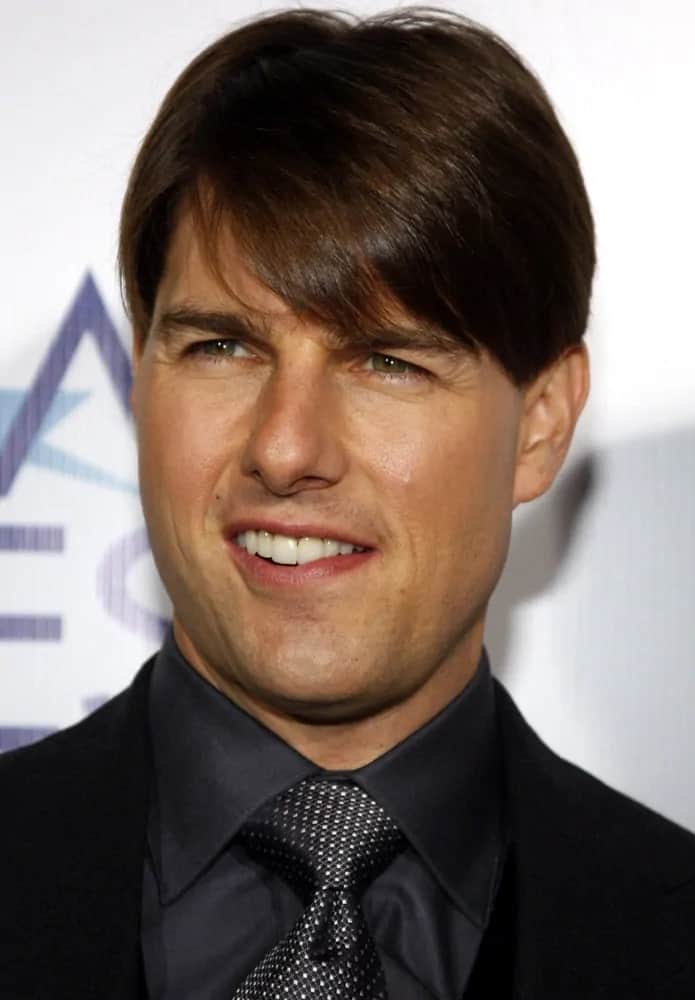 Tom Cruise looked adorable with his short hair with side-swept curtain bangs at the AFI Fest Opening Night Gala Premiere of "Lions for Lambs" in Hollywood, California back in November 1, 2007.