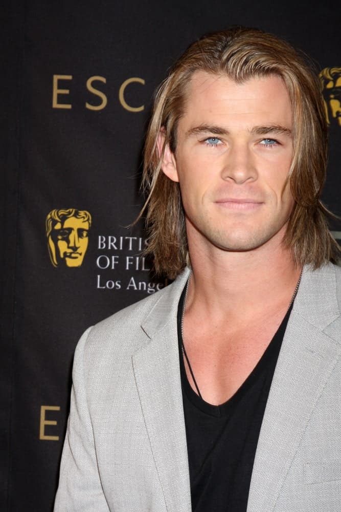 Chris Hemsworth had his long blond hair on the loose when he arrived at the BAFTA Award Season Tea Party 2012 at Four Seasons Hotel last January 14, 2012 in Beverly Hills.