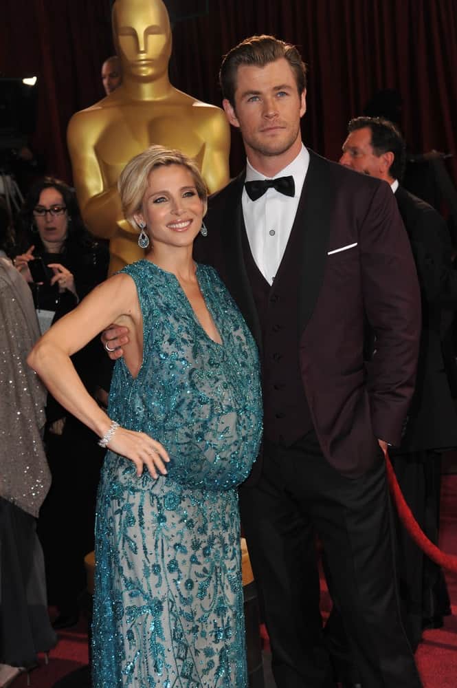 Chris Hemsworth and Elsa Pataky attended the 86th Annual Academy Awards at the Hollywood and Highland Theatre in Hollywood last March 2, 2014. Chris' neat and slick brushed-back hairstyle goes well with his three-piece suit.