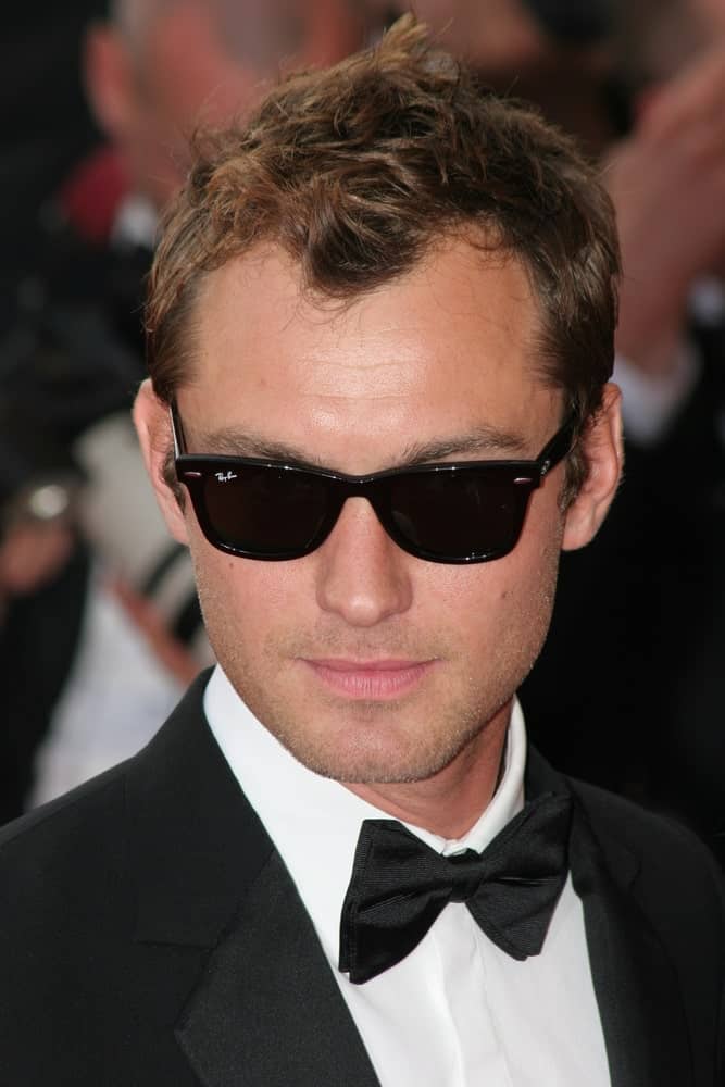 Actor Jude Law arrived at the 'My Blueberry Nights' premiere and 60th International Cannes Film Festival Opening Night last May 16, 2007 in Cannes, France. He exuded confidence in his tux and tousled spiky hair with highlights.
