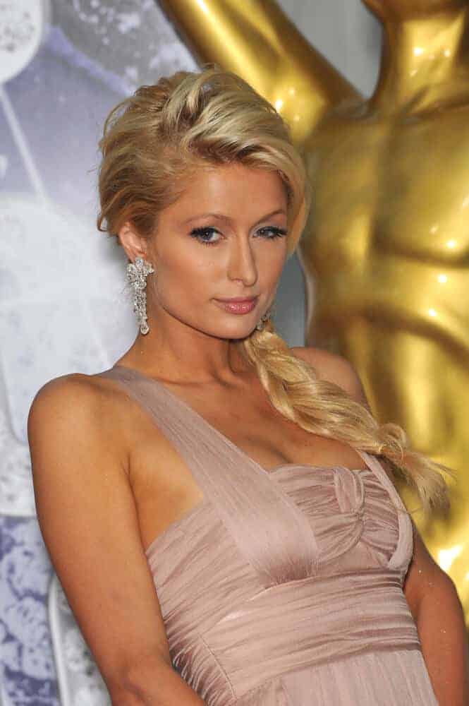 Paris Hilton looking sweet and elegant with this side-swept braid during the 2010 World Music Awards at the Monte Carlo Sporting Club, Monaco. May 18, 2010.