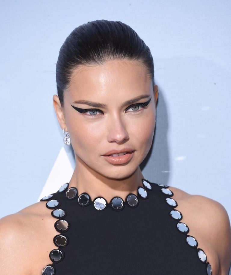 Adriana Lima's Hairstyles Over the Years