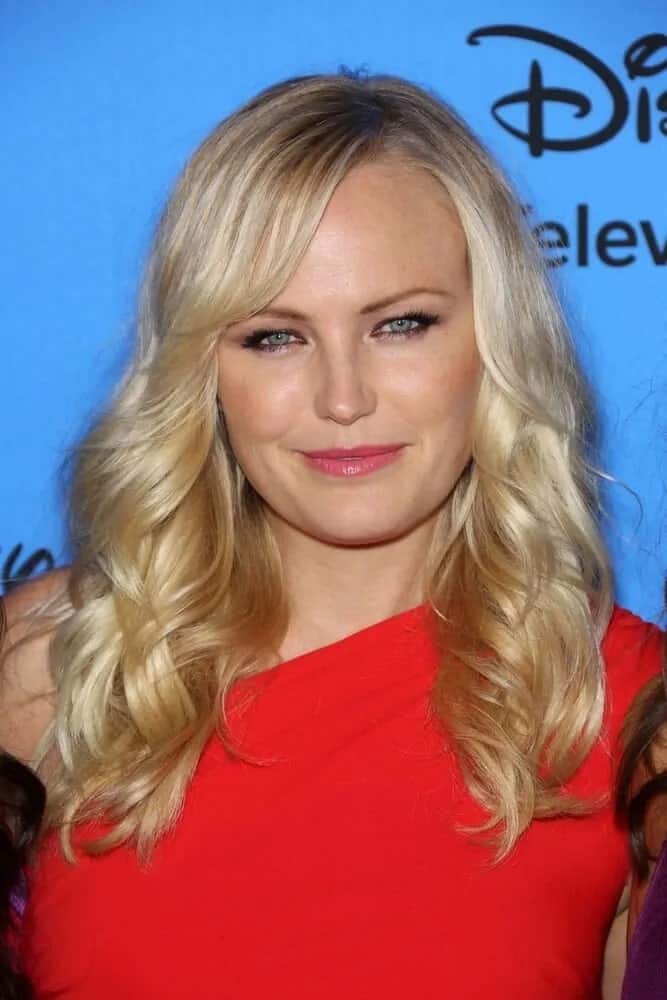 Malin Akerman had a sophisticated red dress paired with her loose blond waves and side-swept bangs at the ABC Summer 2013 TCA Party.