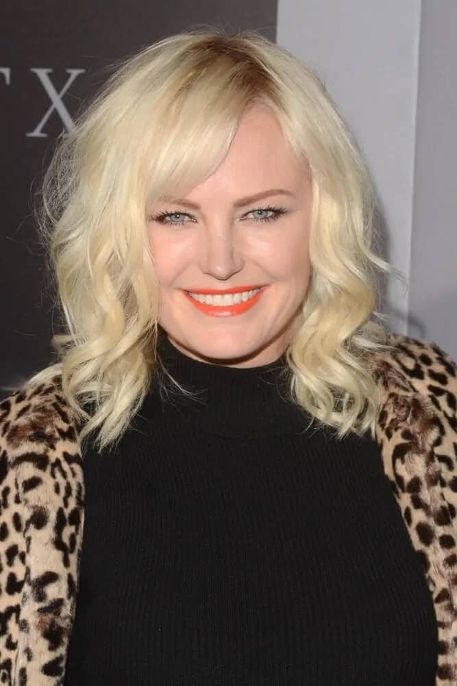 Malin Akerman wore  a tousled, wavy bob with side-swept bangs for the LA Special Screening of The Space Between Us last January 17, 2017.
