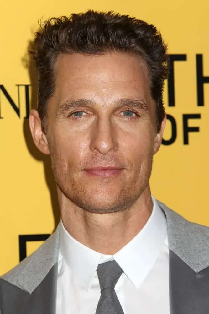 Matthew McConaughey had a short and spiky crew cut with a neat and slick finish at the sides when he attended the 2013 premiere of The Wolf of Wall Street.