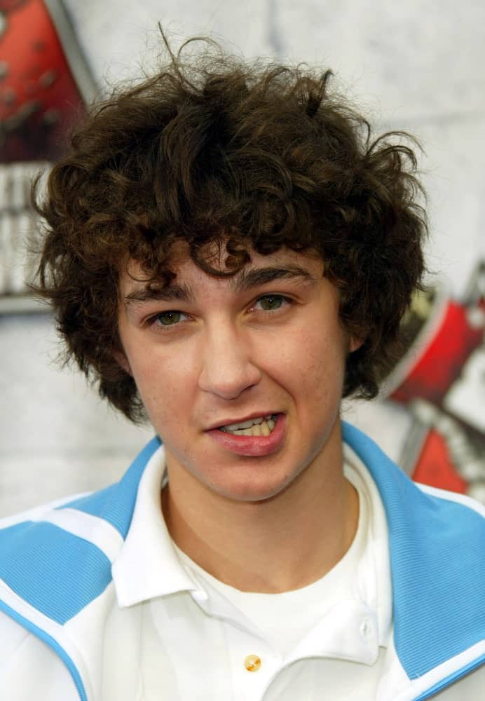 Shia LaBeouf had a casual and relaxed aura when he arrived at the MTV Movie Awards on June 5, 2004 in Culver City. His long curly hair was left on its own for a carefree look.