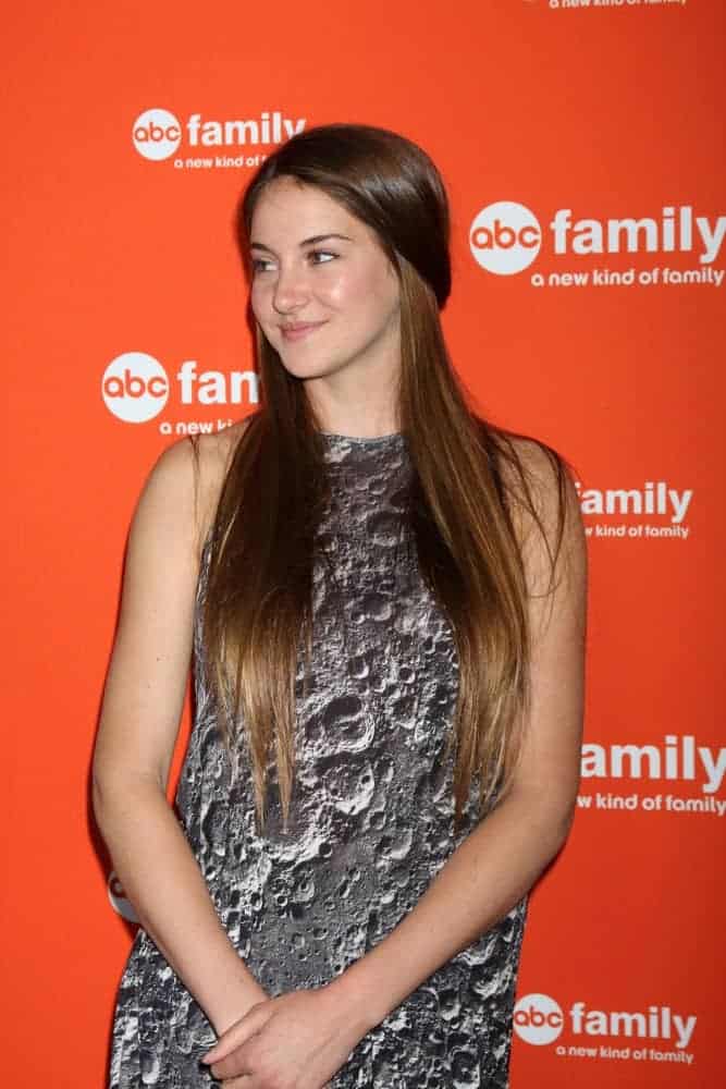 Shailene Woodley was at the ABC Family West Coast Upfronts at The Sayers Club on May 1, 2012, in Los Angeles, CA. She wore a patterned dress that she paired with her long and silky straight brunette half-up hairstyle.