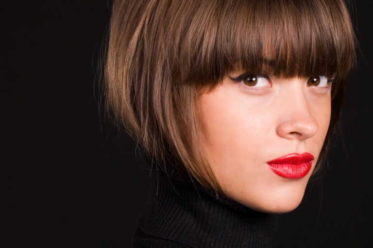 47 Blunt Bangs Hairstyles for Women (Photos)
