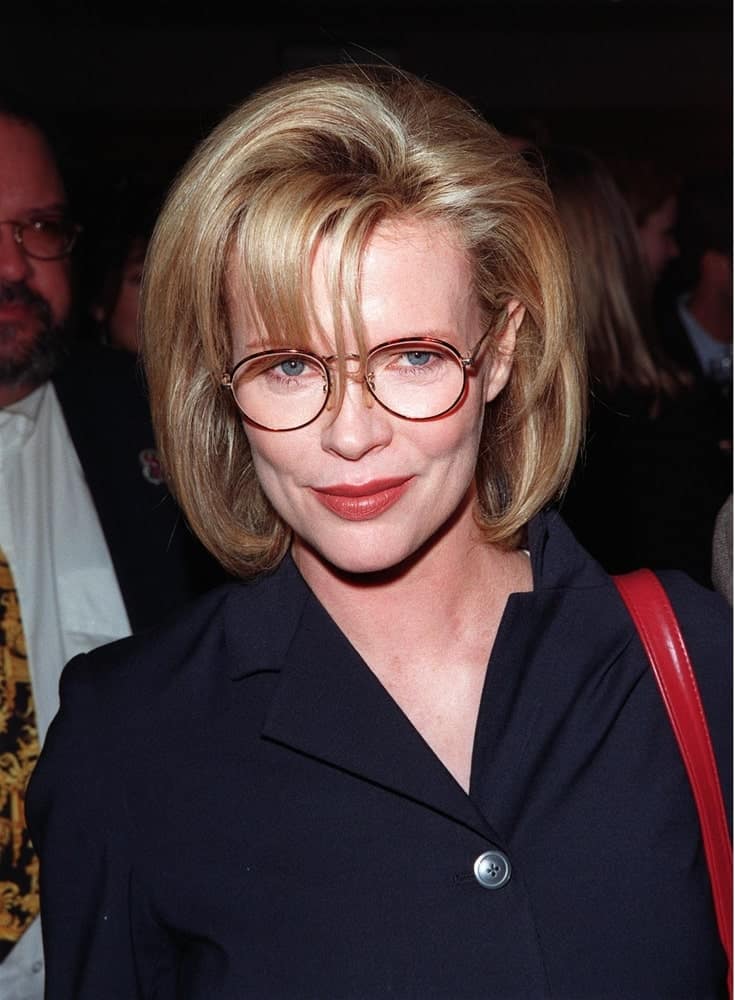 23 Types Of Hairstyles For Women Over 50 With Glasses Photos