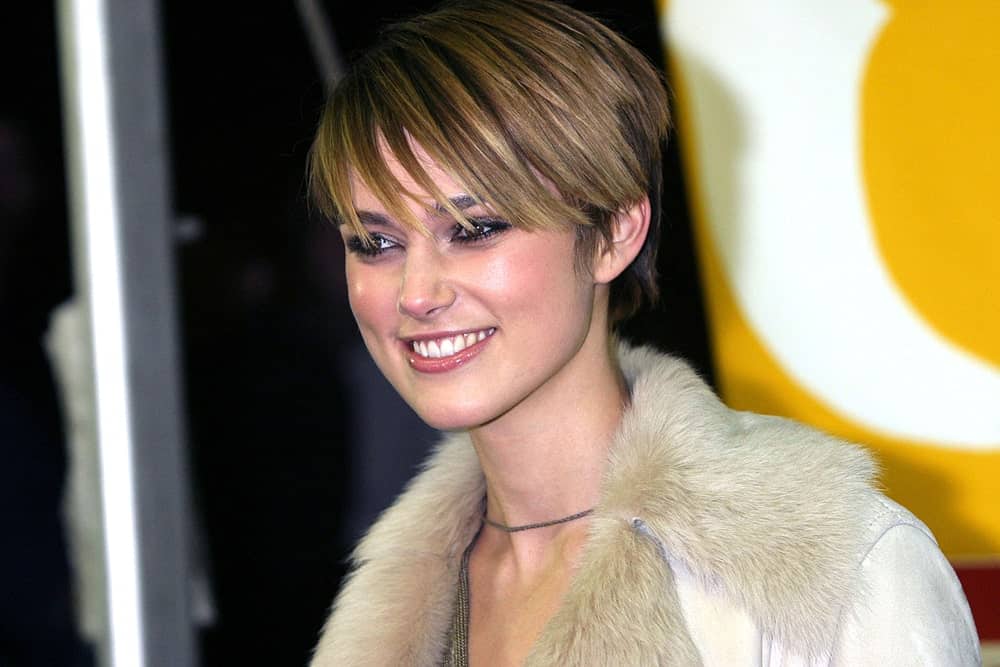 Who says people with pixie cuts can’t have ombre. Get your stylist to paints highlights all over your hair. You can also opt for a lighter shade at the tip if you want. Style your hair in soft spiky pieces, as demonstrated by Keira Knightley.