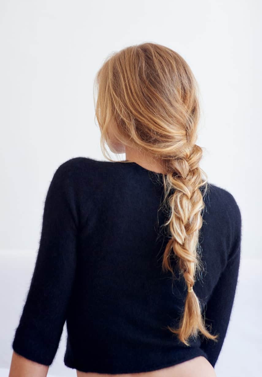 Creating this hairstyle is a no-brainer. All you have to do is divide your hair into three equal sections and then bring the right section into the middle as well as the left one, while keeping hold of the middle section throughout the process. Continue this process until you have reached the tail of your braid.