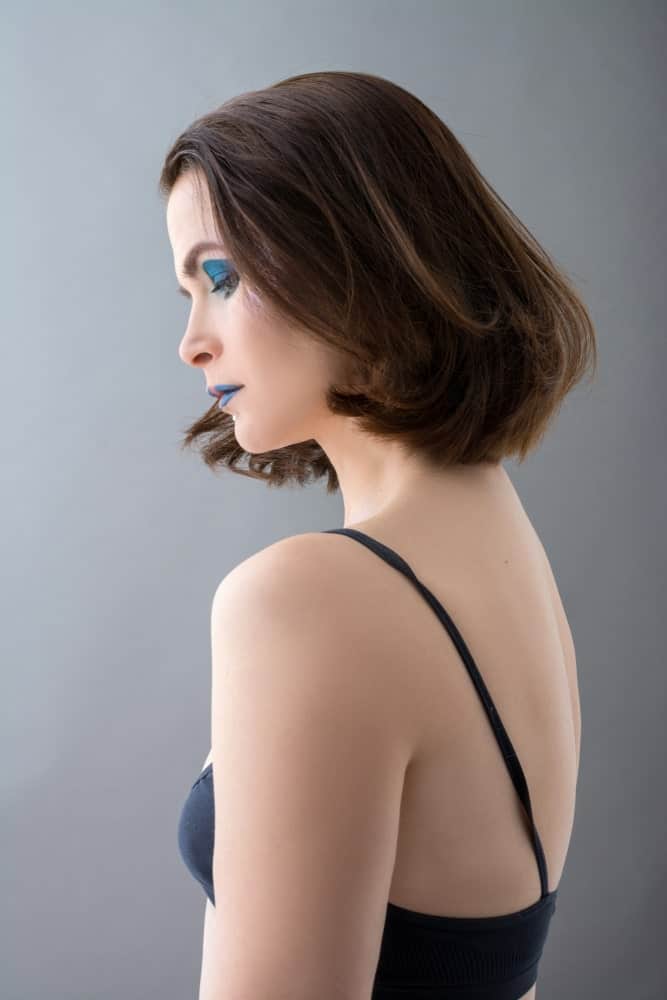 This is yet another short bob but it is still quite unique and modish. It is a simple looking bob but the hair at the end has been slightly curled inwards to give the hair added texture and dimension. 