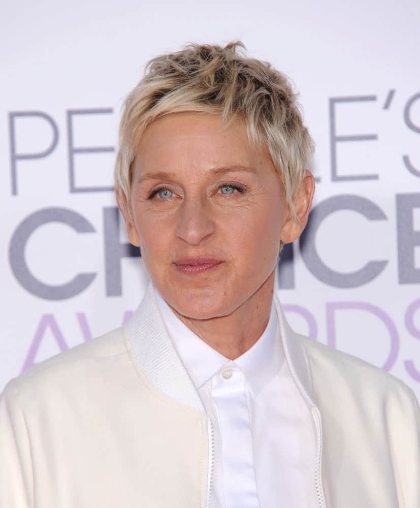 Ellen has supported the spiky blond hair since a really long time and it’s become quite a signature look for her. It can become the same for you as well. 