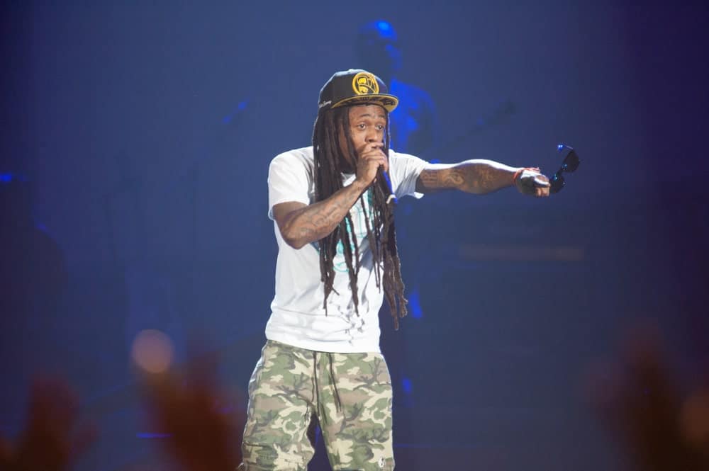 If you fancy super long dreadlocks, perhaps take a leaf out of Lil Wayne’s hair book, the ultimately exceptional American rapper. Here he is looking super cool and funky with his uber-long brownish-black dreadlocks that greatly compliment his overall attire. His dreadlocks are very thin and neatly made that make it look even better.