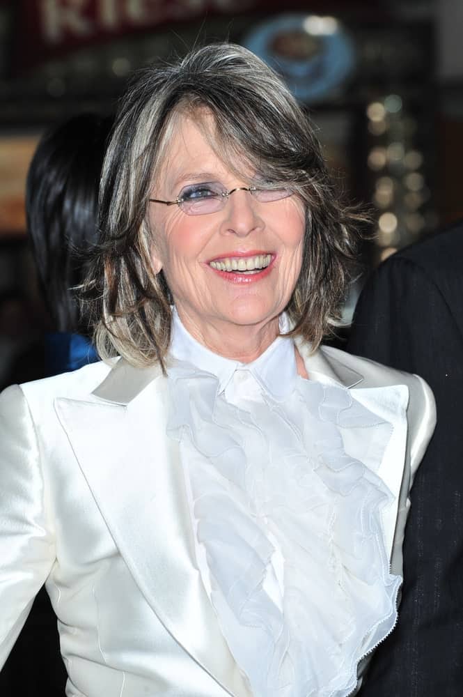 Graying of hair is a natural phenomenon and bound to occur at some point or another. So, when your hair starts turning white, you have two options: panic and shy away from the change or embrace it with boldness and style. For instance, Diane Keaton demonstrates that salt-and-pepper hair actually evokes beauty and grace and make you look wise and smart. 