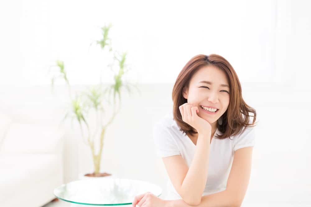 Woman with root perm.