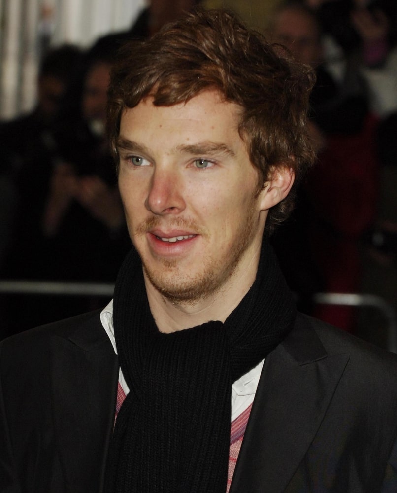The actor arrived at the Evening Standard Theatre Awards held at the Savoy Hotel in The Strand on November 27, 2007 with volumized auburn waves.