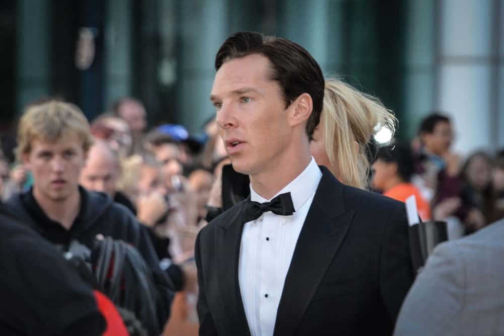 The English actor appeared at the premiere of The Fifth Estate at the 38th Toronto International Film Festival on September 5, 2013 sporting his black side-parted hair.