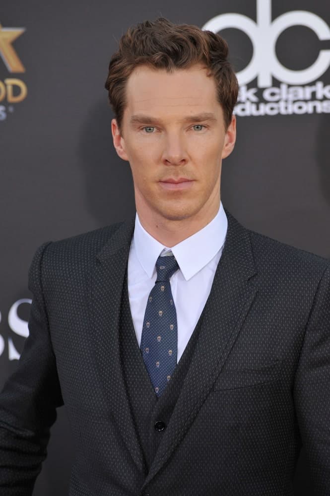 Benedict Cumberbatch arranged his brown wavy mane into soft spikes with highlights at the 2014 Hollywood Film Awards last November 14, 2014.