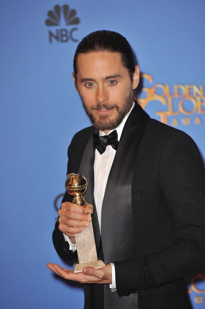 Jared Leto had a slicked man bun at the 71st Annual Golden Globe Awards held on January 12, 2014. Classic black suit and a bow tie completed the sleek look.
