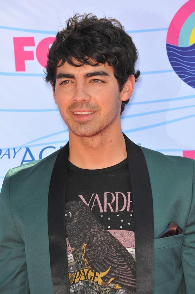Joe Jonas at the 2012 Teen Choice Awards at the Gibson Amphitheatre, Universal City.