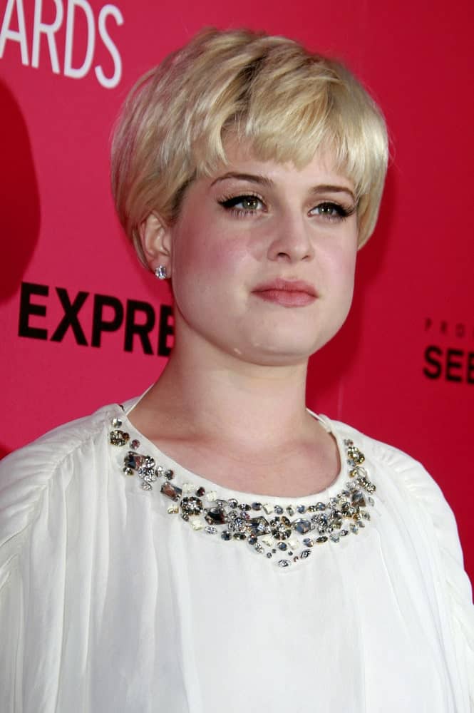 Kelly Osbourne with her short blonde hairstyle spotted at Hollywood Life's 6th Annual Hollywood Style Awards at the Armand Hammer Museum in Los Angeles, California, 11th of October.
