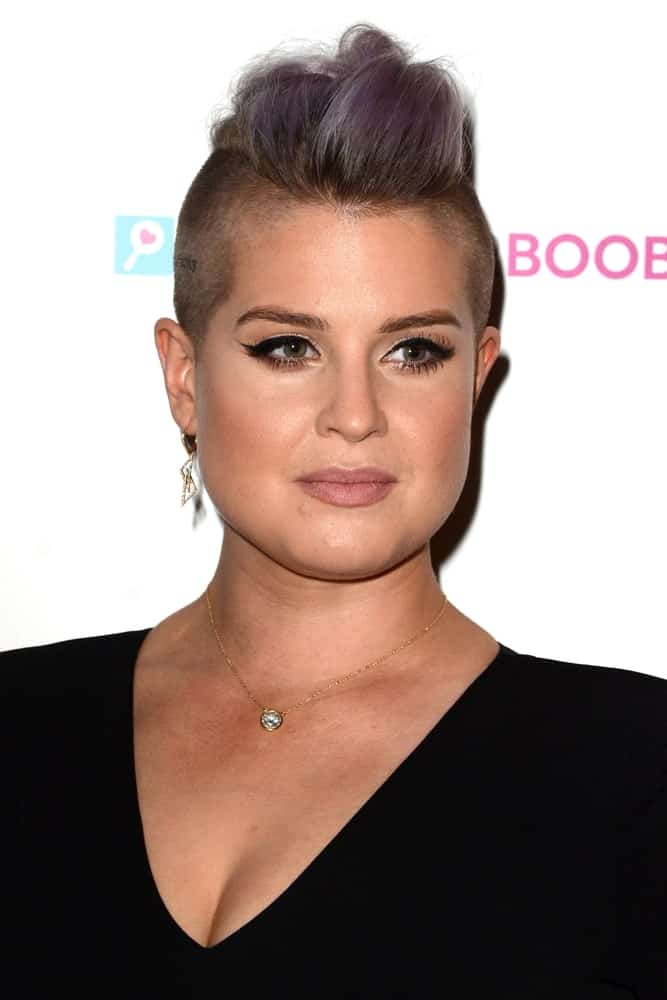 Kelly Osbourne with an elegant look at the Babes for Boobs Live Bachelor Auction at the El Rey Theater, taken on June 16, 2016 in Los Angeles, California.
