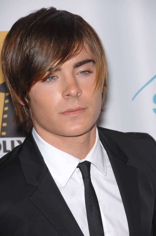 Young Zac Efron with his iconic side-swept bangs hairstyle during the Hollywood Film Festival's 11th Annual Hollywood Awards on October 23, 2007.