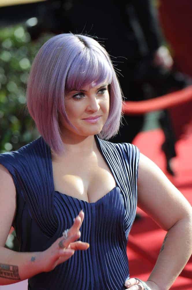 Kelly Osbourne on January 18, 2014, rocking her purple bob hairstyle. The photo was taken during the 20th Annual Screen Actors Guild Awards.
